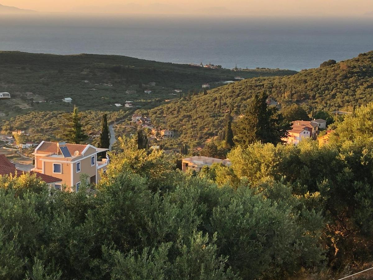 Villa Thea - Τhe View 1St Floor Áno Yerakaríon Екстериор снимка