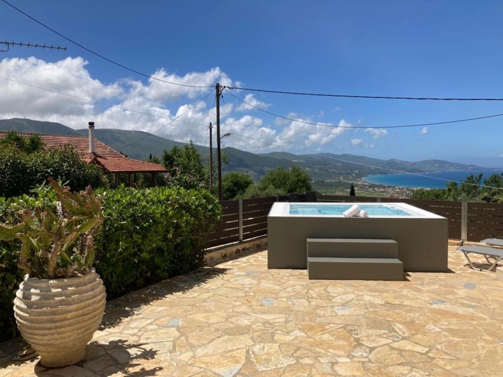 Villa Thea - Τhe View 1St Floor Áno Yerakaríon Екстериор снимка