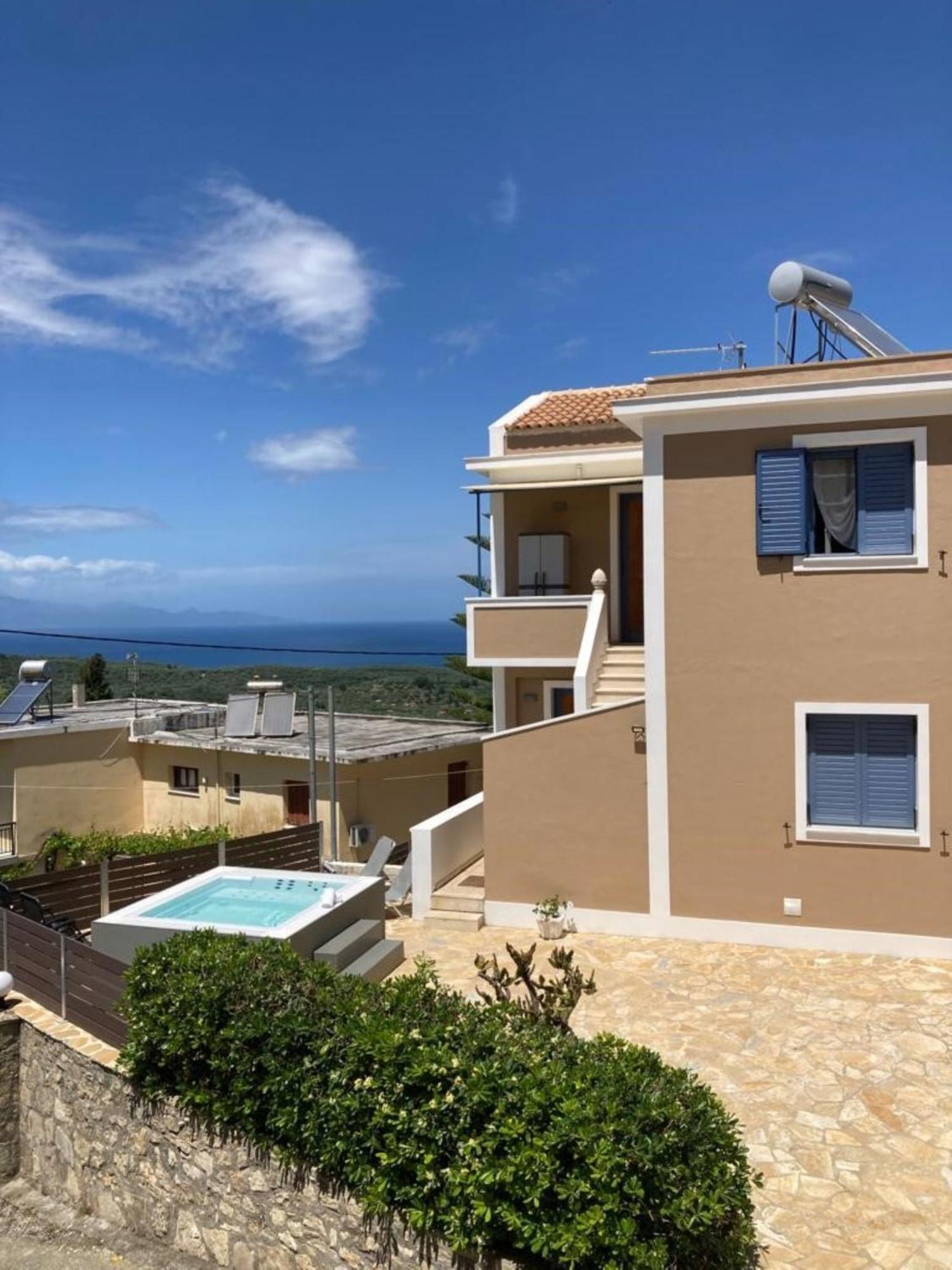 Villa Thea - Τhe View 1St Floor Áno Yerakaríon Екстериор снимка